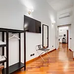 Bdc - Spanish Steps Gold 2Bdr Suite